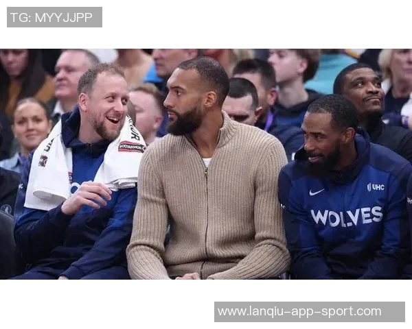 康利重返快攻核心角色感受新鲜掌控比赛的重要性不言而喻